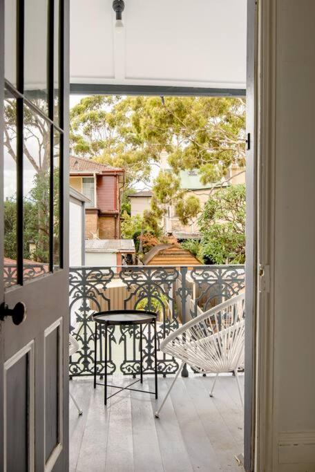 Beautiful & Ultra Convenient 4-bdrm Terrace